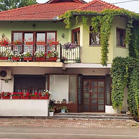 Apartmán Apartman Hujic Bihać Exteriér fotografie